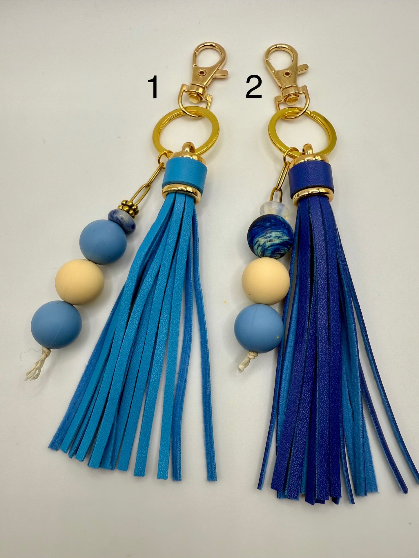 Light Blue Tassel Silicone Beaded Sodalite Keychain (1)