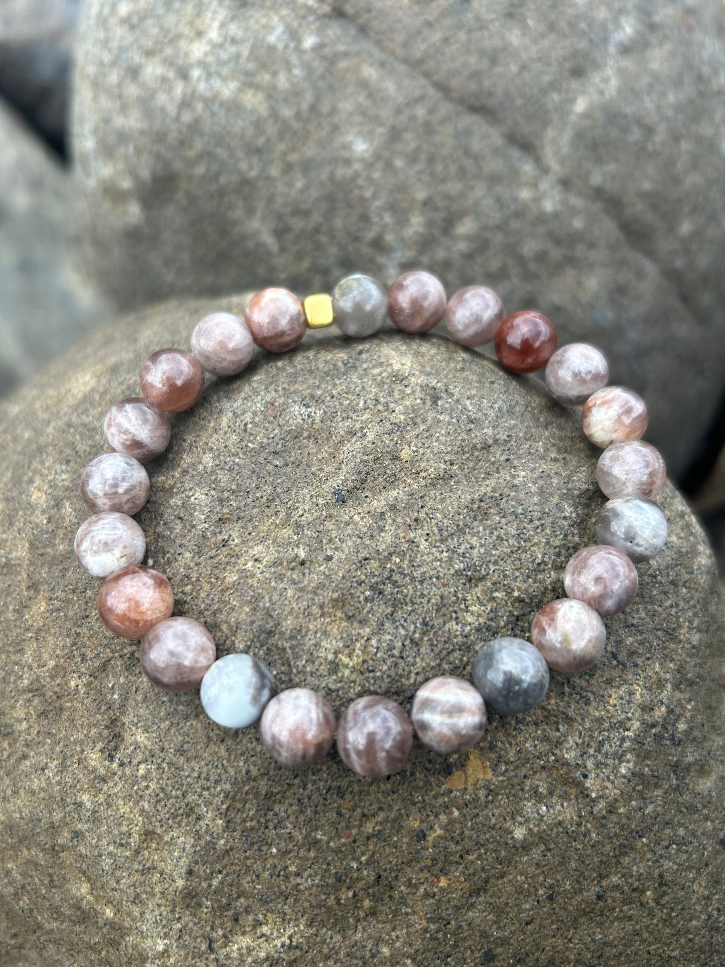 Stretchy Stone Bracelet Cooper Sunstone