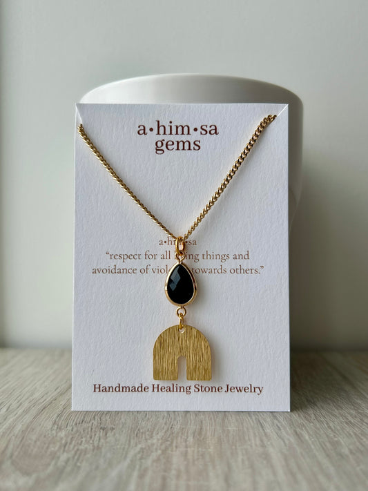 Black Stone Pendant Gold Necklace